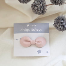 Cargar imagen en el visor de la galería, HEBILLAS - CUERO ROSA BEBE