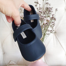 Cargar imagen en el visor de la galería, THE REM-BOW MARYJANES