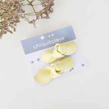 Cargar imagen en el visor de la galería, THE BOW SANDALS