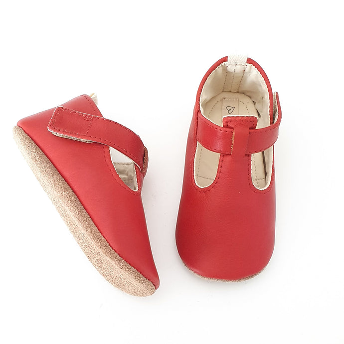 THE VINTAGE T-STRAPS - ROJO MANZANA